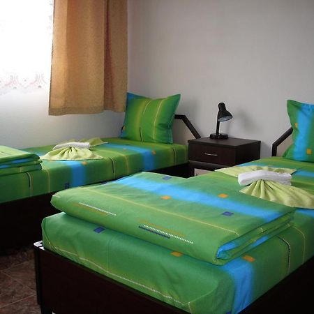 Georgievi Guest House Pomorie Exterior photo