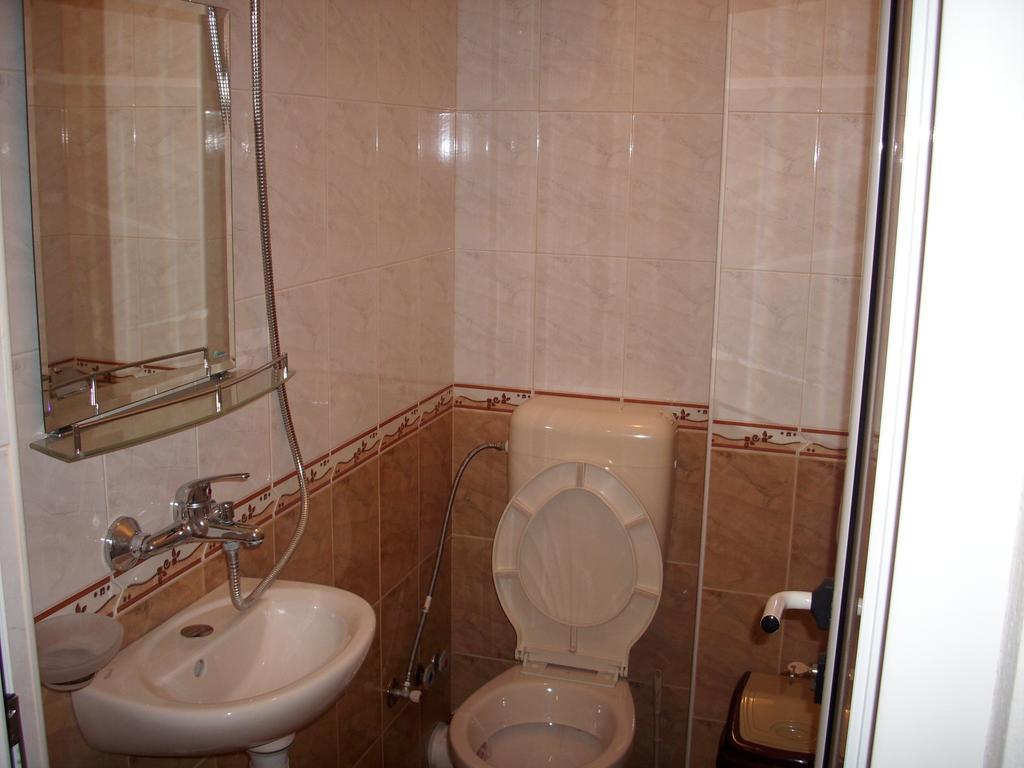 Georgievi Guest House Pomorie Exterior photo